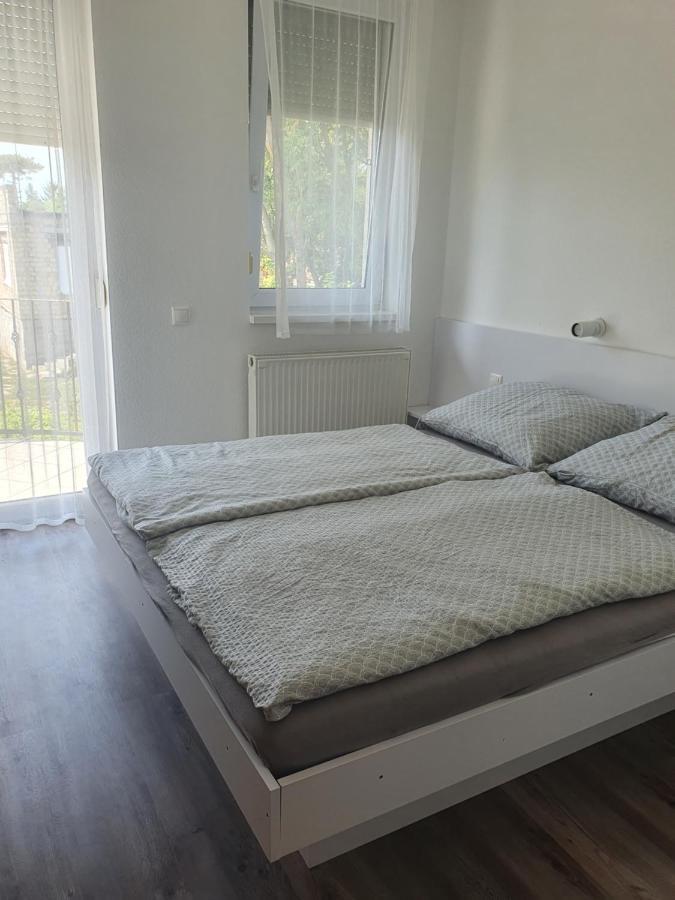 Maja Apartmanhaz Balatonlelle Exterior foto