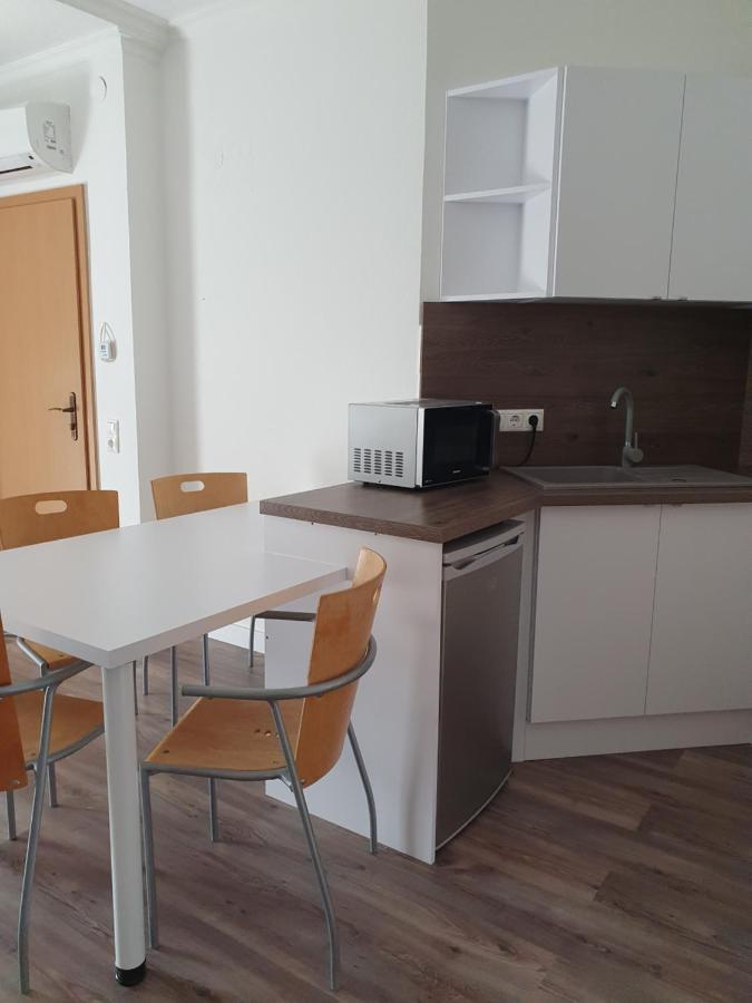 Maja Apartmanhaz Balatonlelle Exterior foto